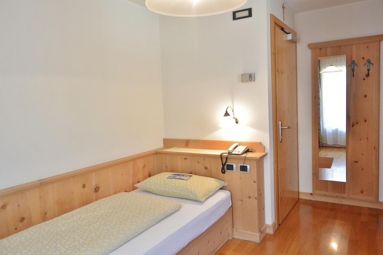 Hotel Garni Al Plan Ливиньо Екстериор снимка